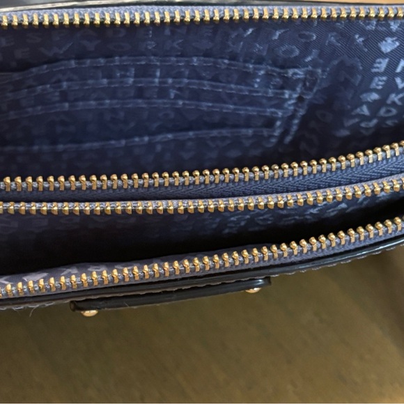 Kate Spade double zip wristlet - Picture 4 of 4